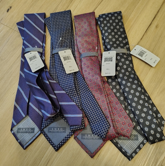 Enro (Set Of 4) Ties - Picture 1 of 7